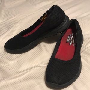 💥2/$30 Skechers slip-resistant work shoes